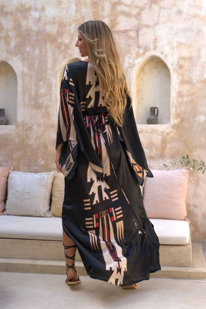 Vestido Negro Imperial