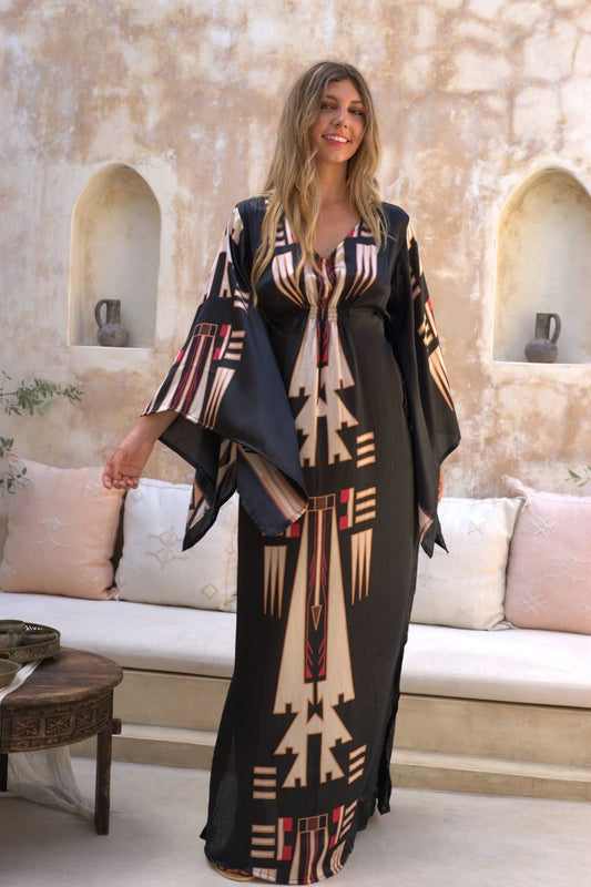 Vestido Negro Imperial